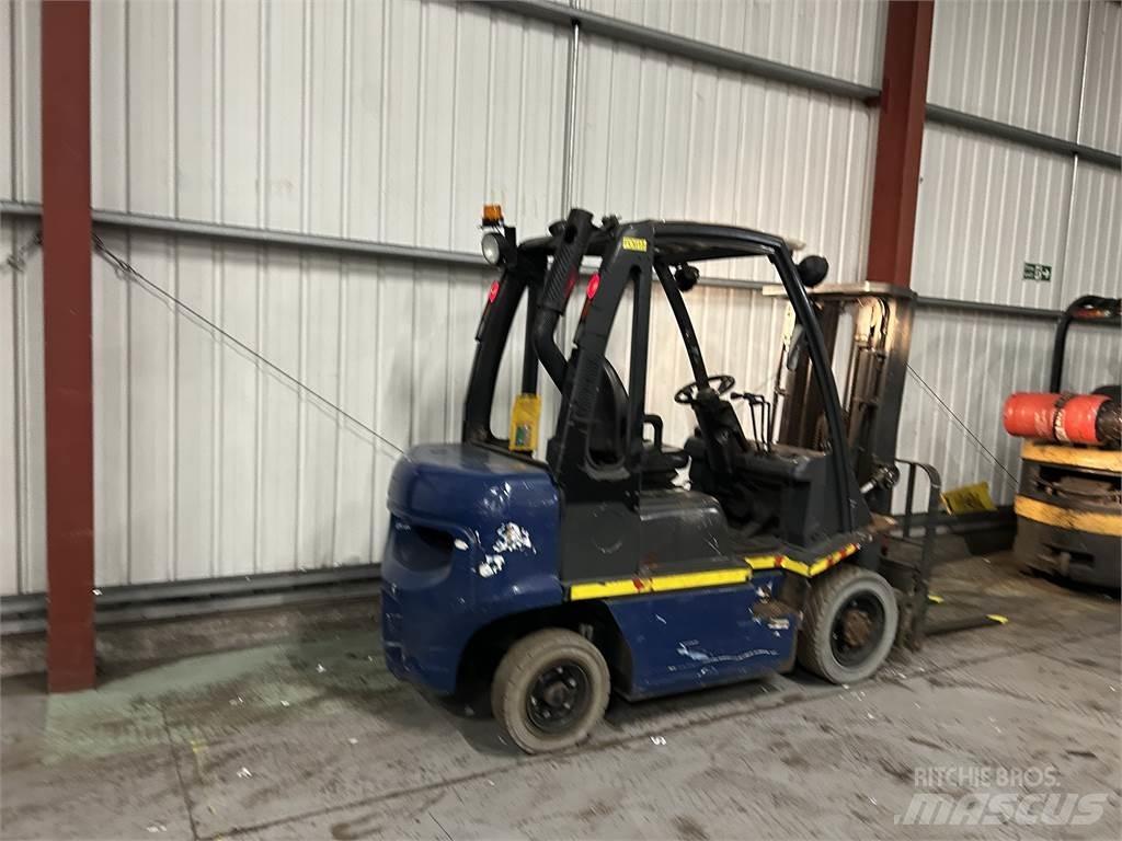 Nissan Y1D2A25Q Stivuitor diesel