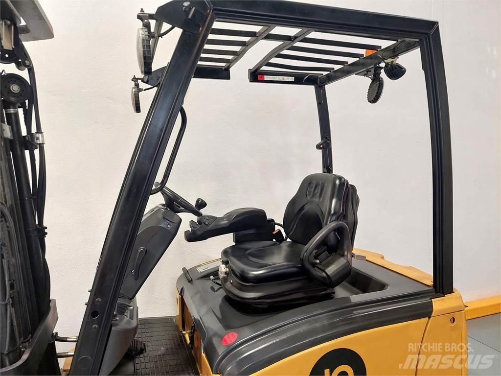 CAT EP20PNT Stivuitor electric