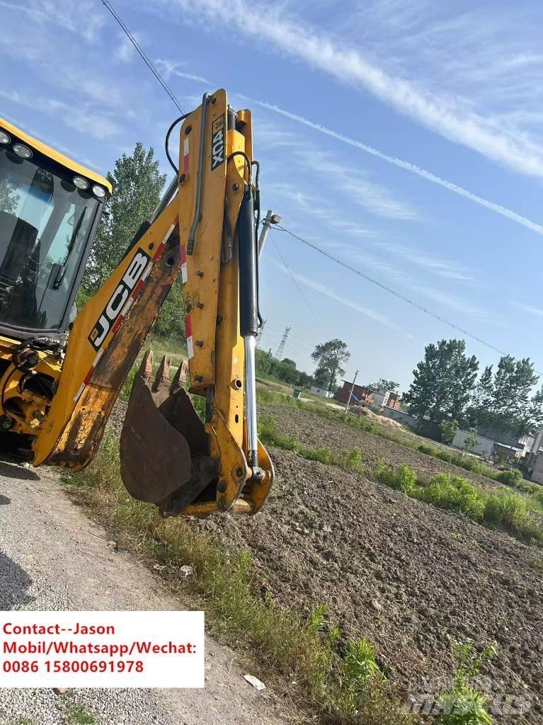 JCB 4 CX Eco Buldoexcavatoare