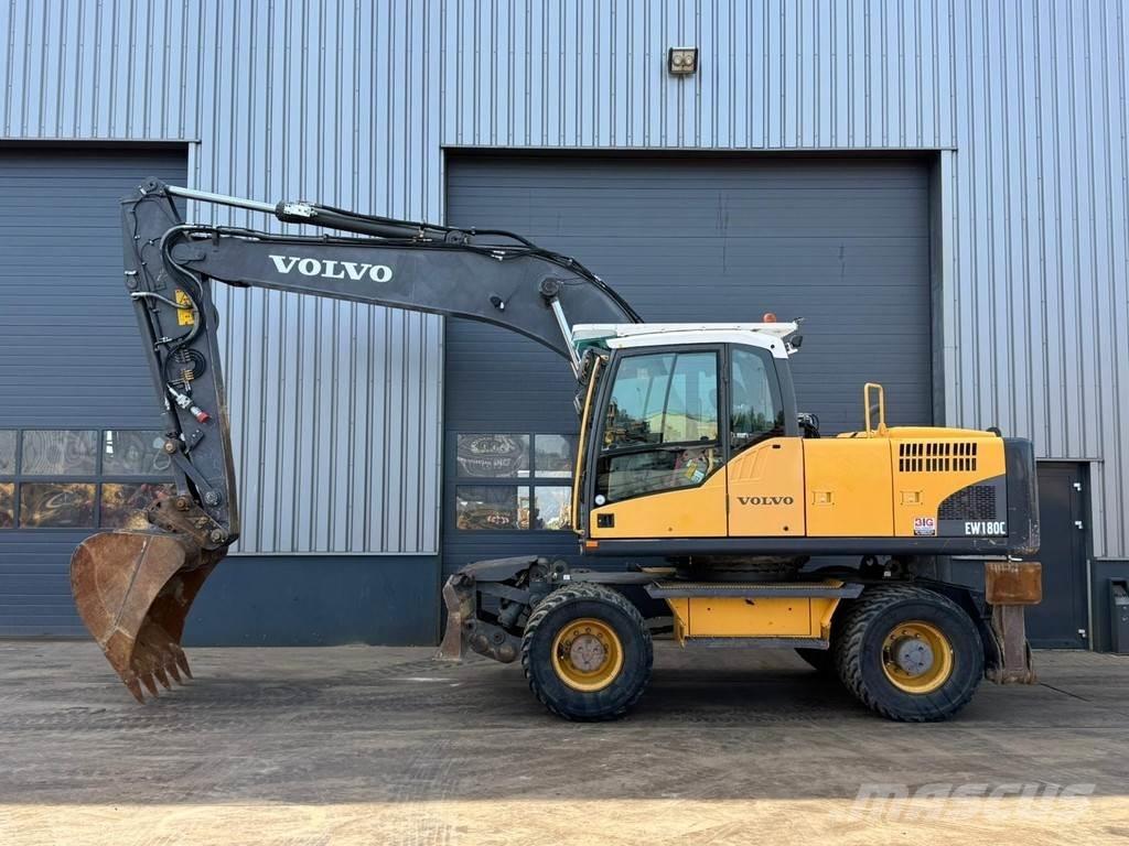Volvo EW180C Excavatoare cu roti