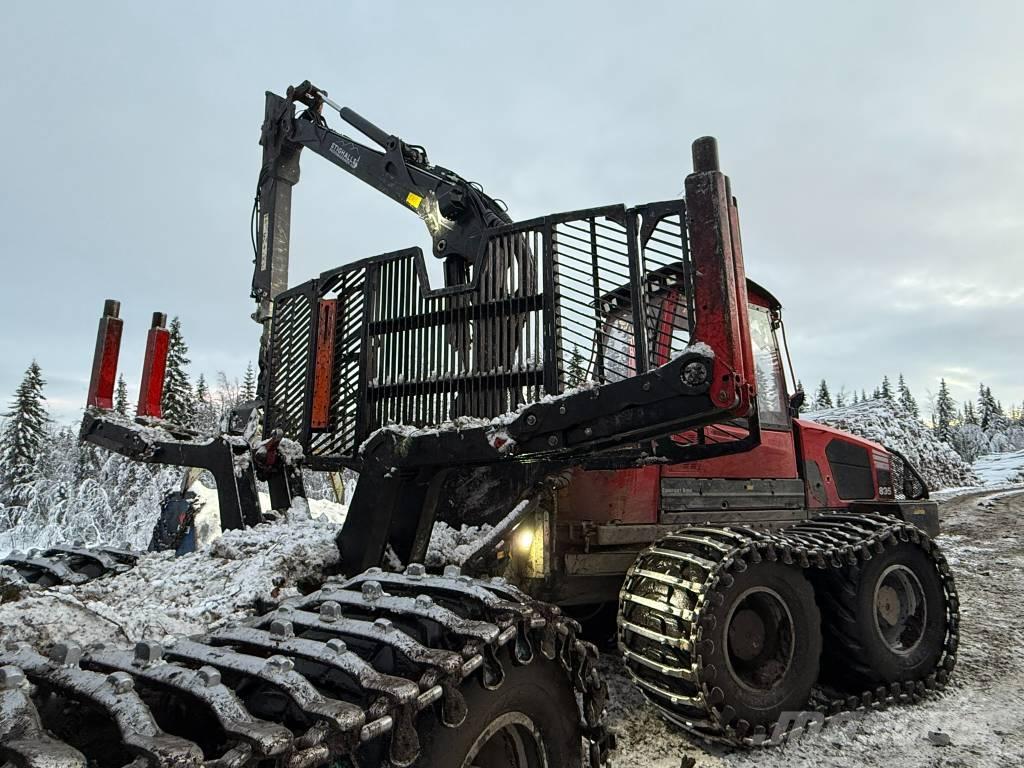 Komatsu 895 Transportoare