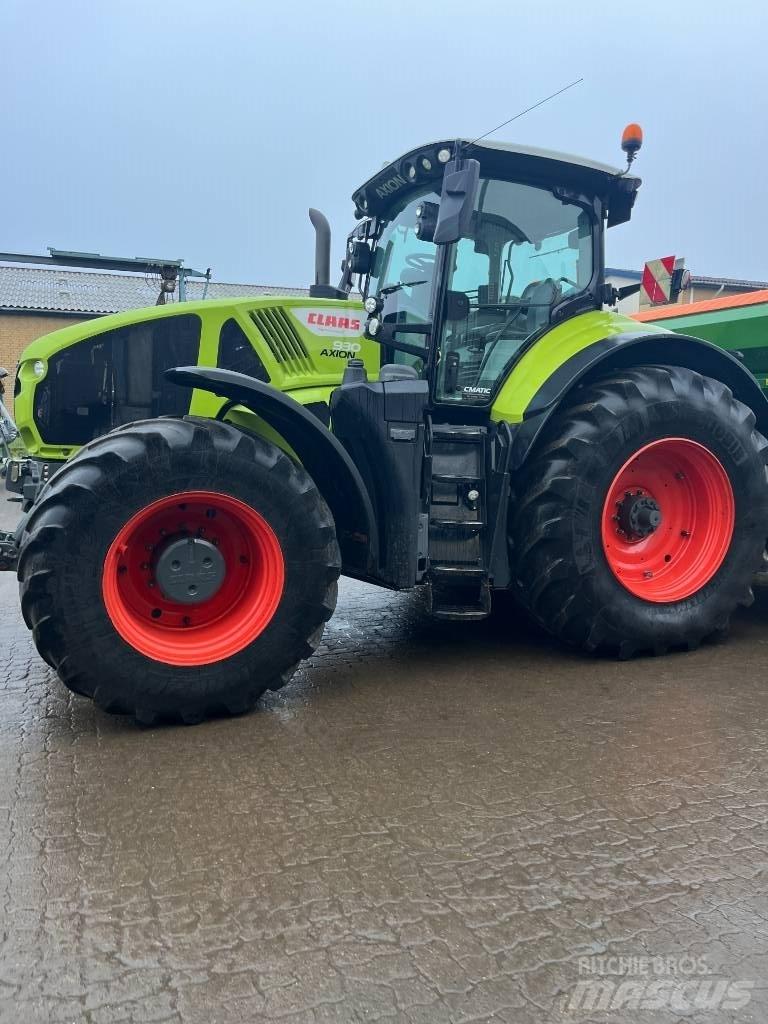 CLAAS Axion 930 Tractoare