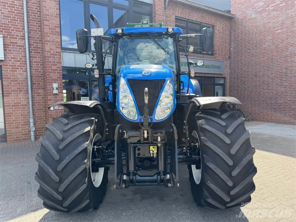 New Holland T7.220 Tractoare