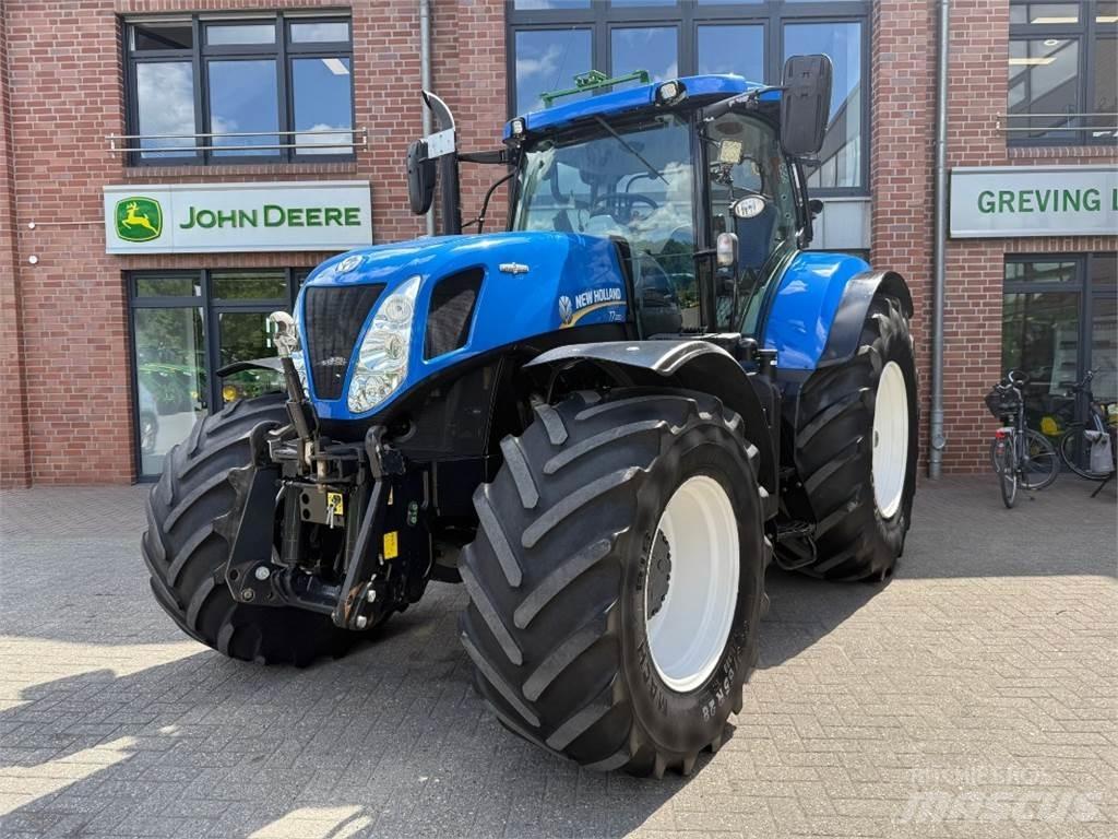 New Holland T7.220 Tractoare