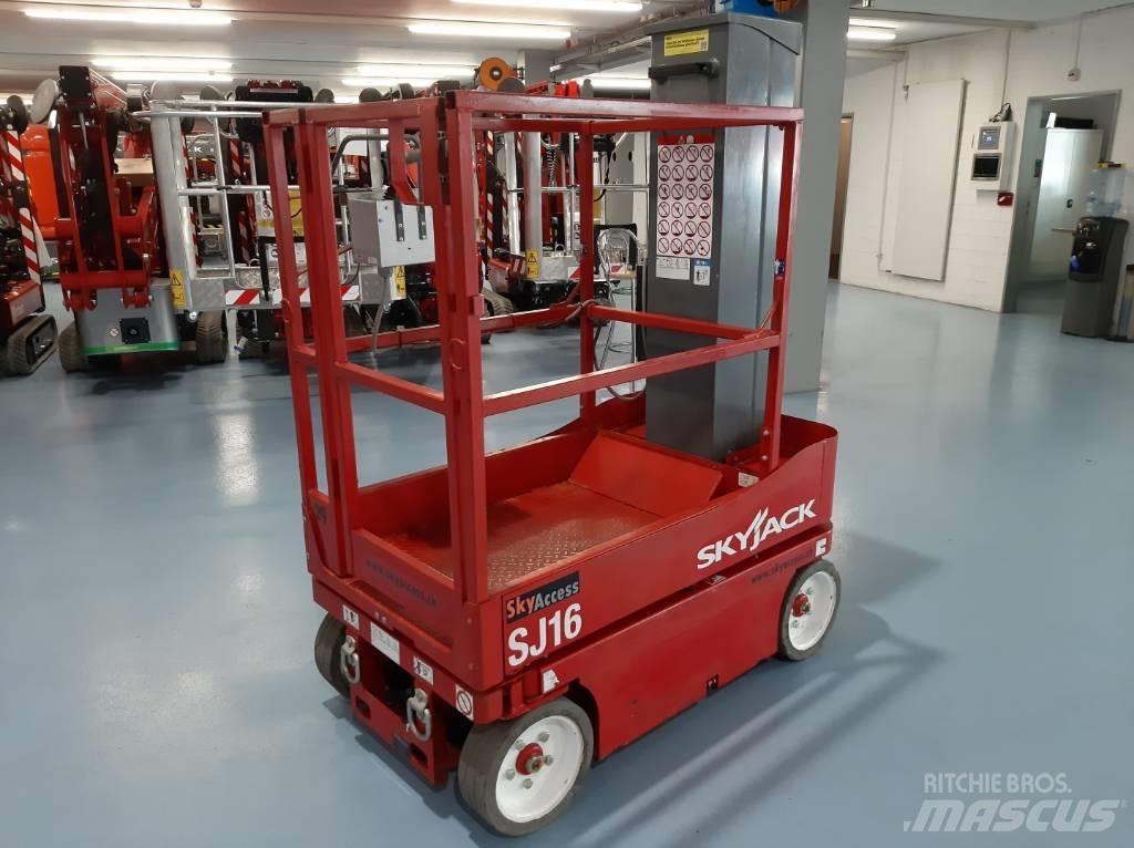 SkyJack SJ 16 Ascensoare verticale catarg