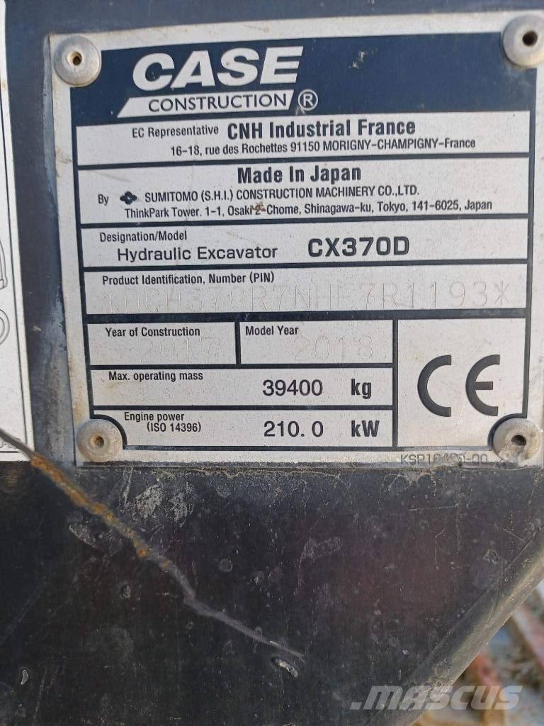 CASE CX 370 D Excavatoare pe șenile
