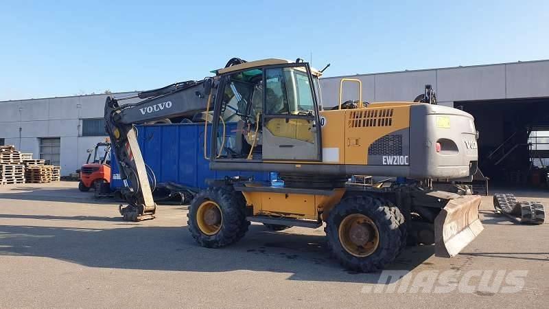 Volvo EW 210 C Excavatoare cu roti