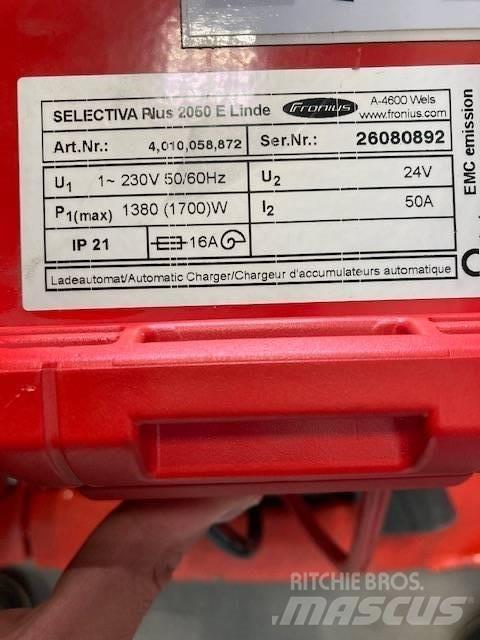 Linde N20HP/132 Stivuitoare de micã inaltime pentu logistica