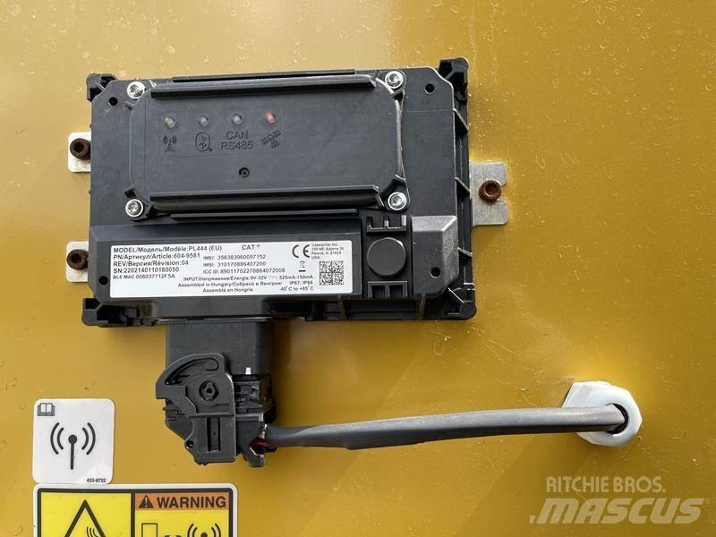 CAT DE 400 E 0 Generatoare Diesel