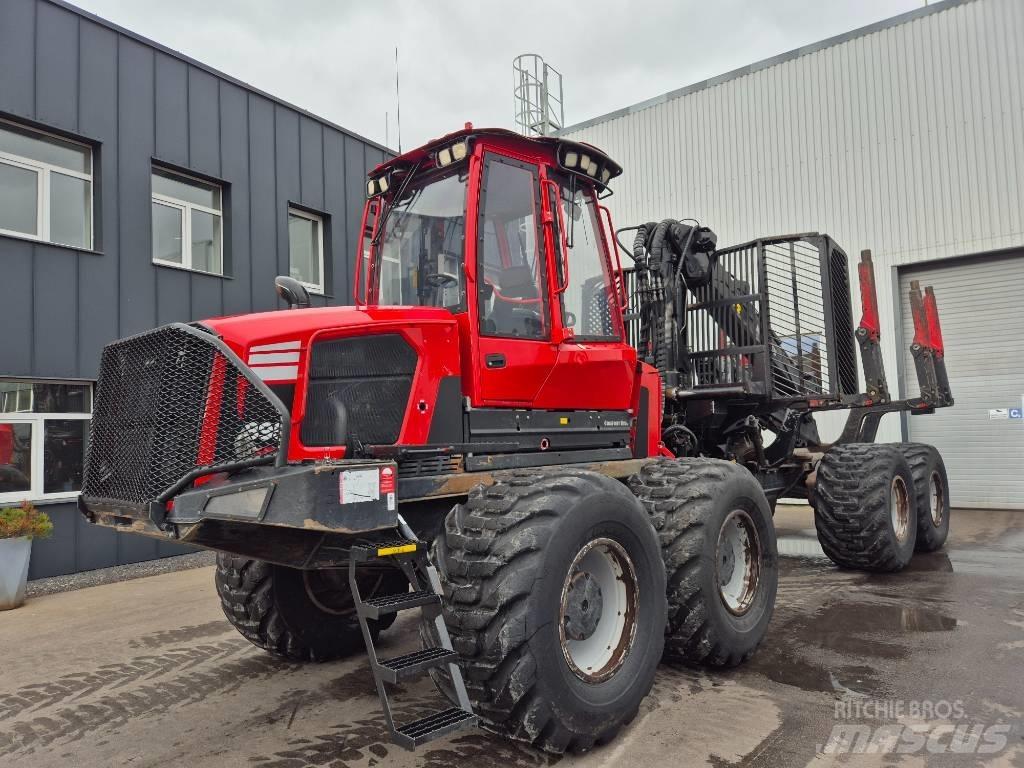 Komatsu 895 Transportoare