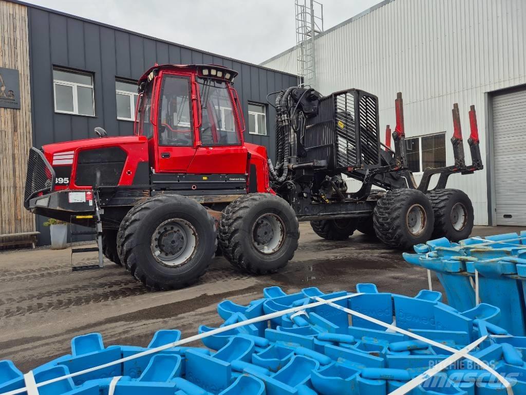 Komatsu 895 Transportoare