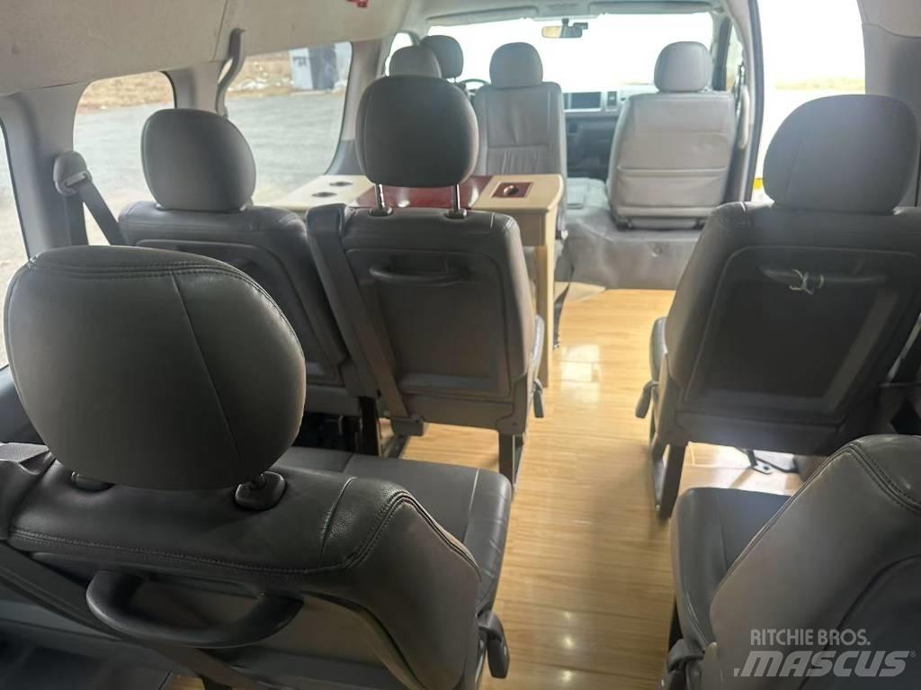 Toyota Coaster Autobuze intercity