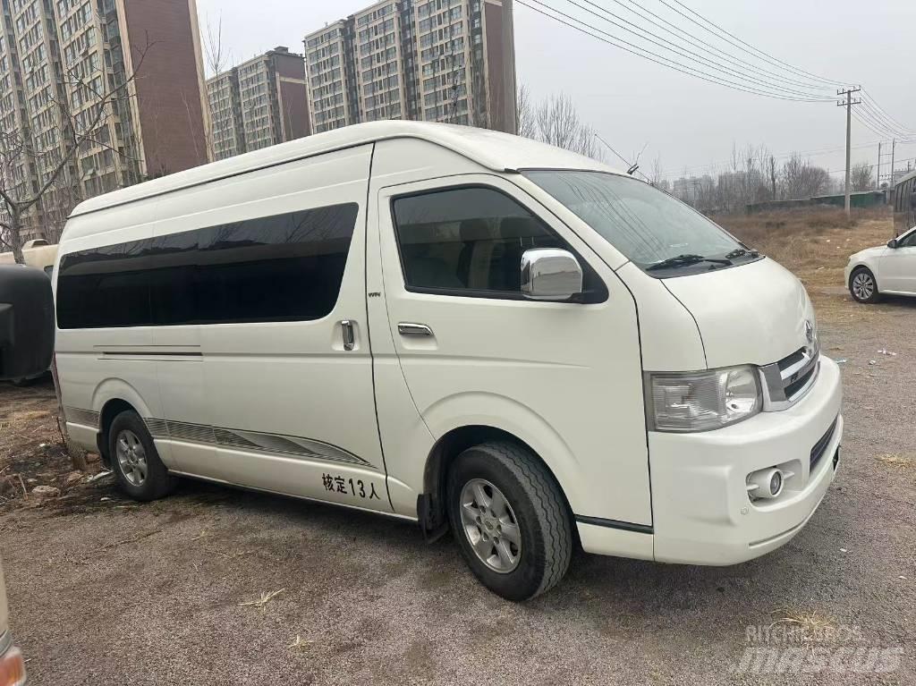 Toyota Coaster Autobuze intercity