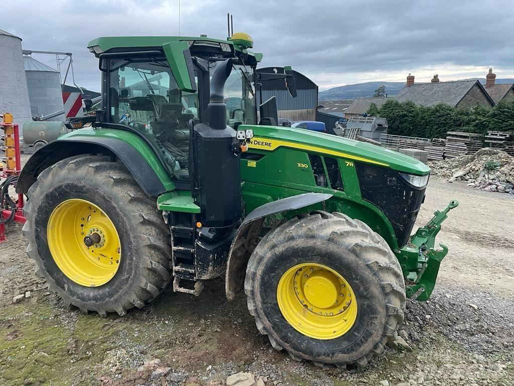 John Deere 7R 330 Tractoare
