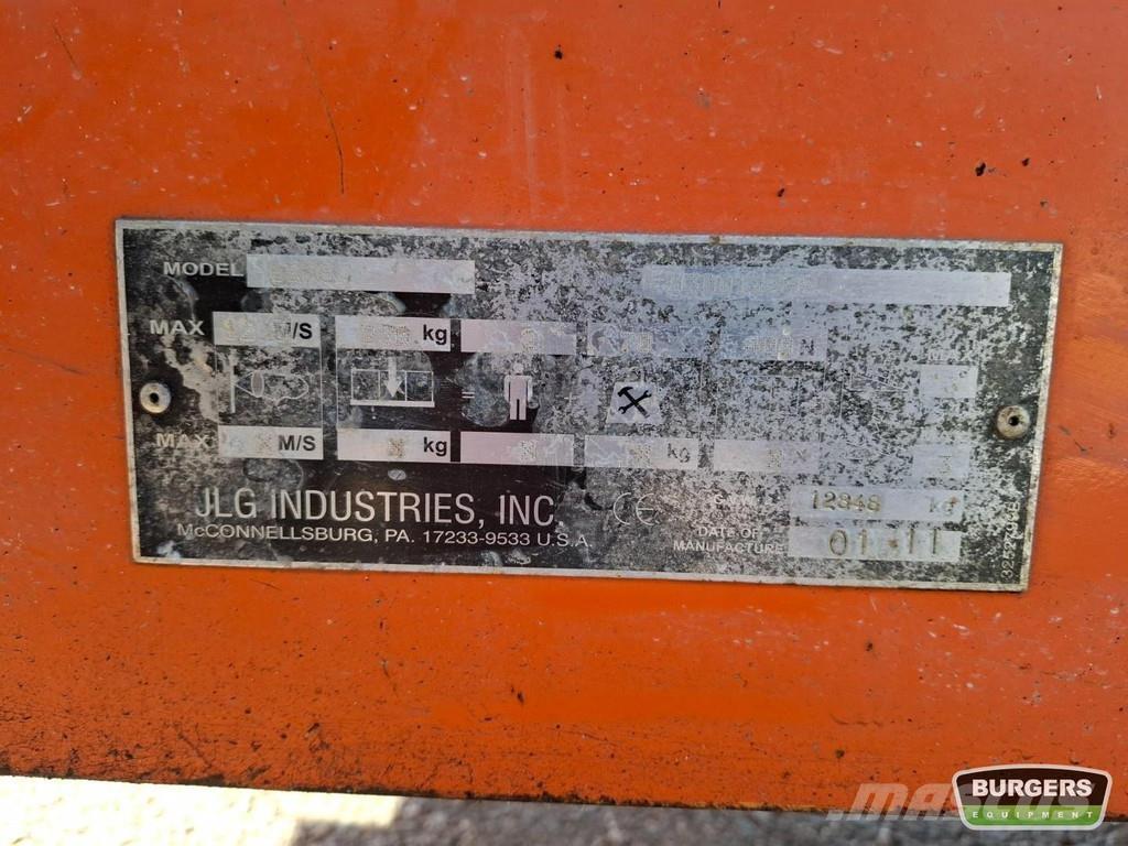 JLG 660SJ Nacele cu brat telescopic