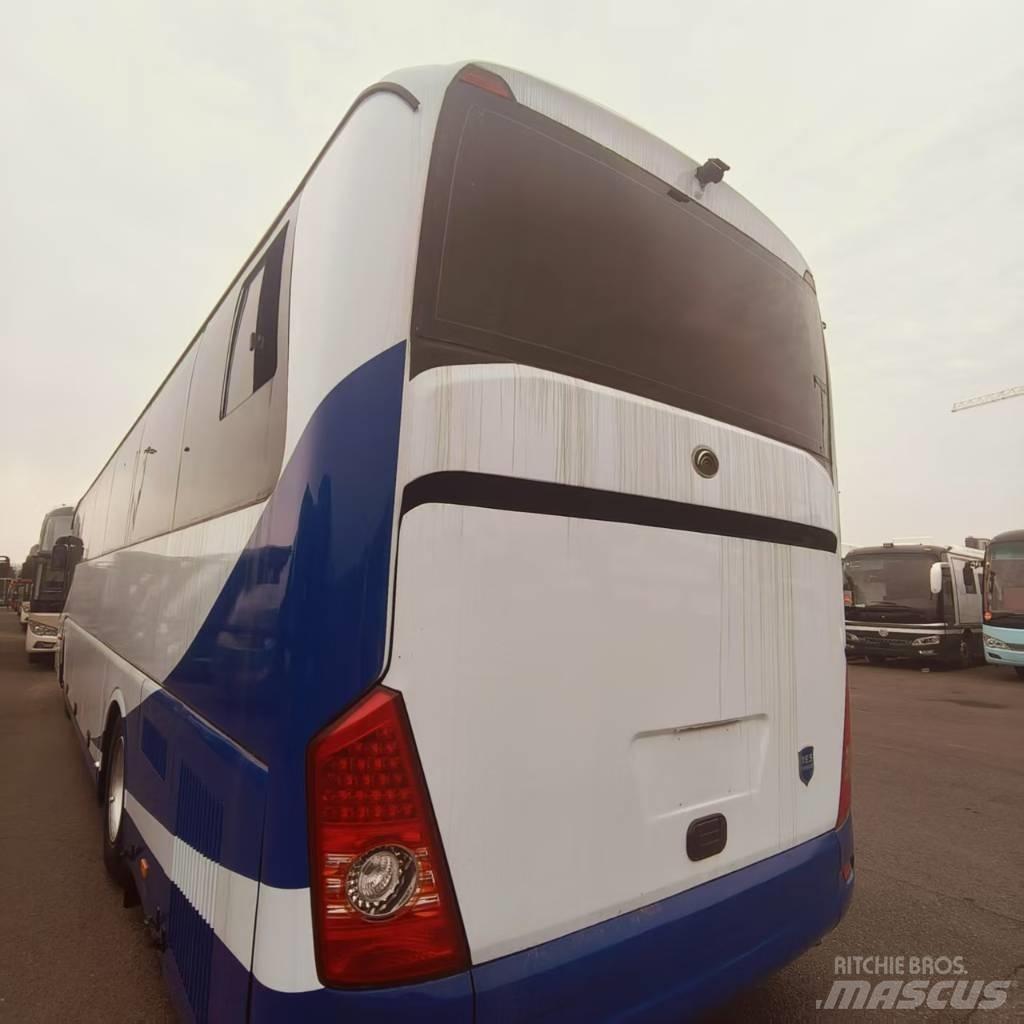 Yutong ZK6127H19 Autobuze de turism