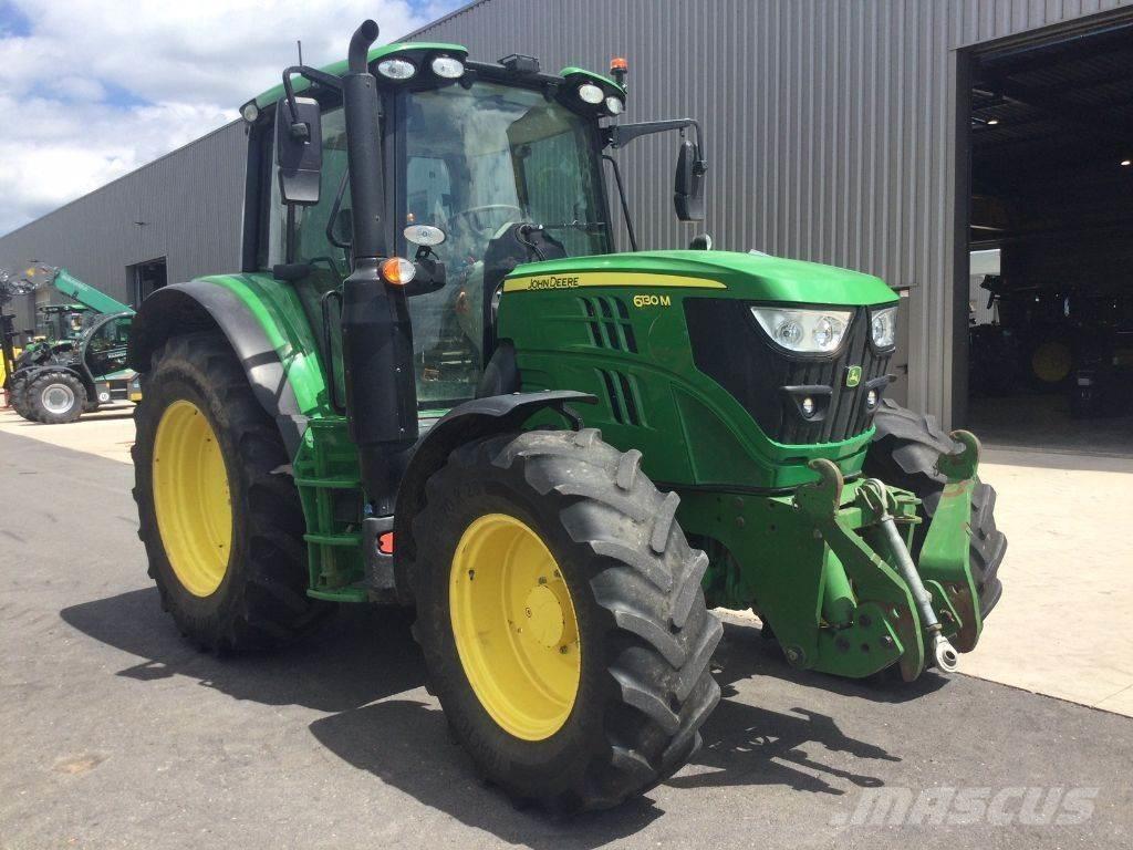 John Deere 6130M Tractoare