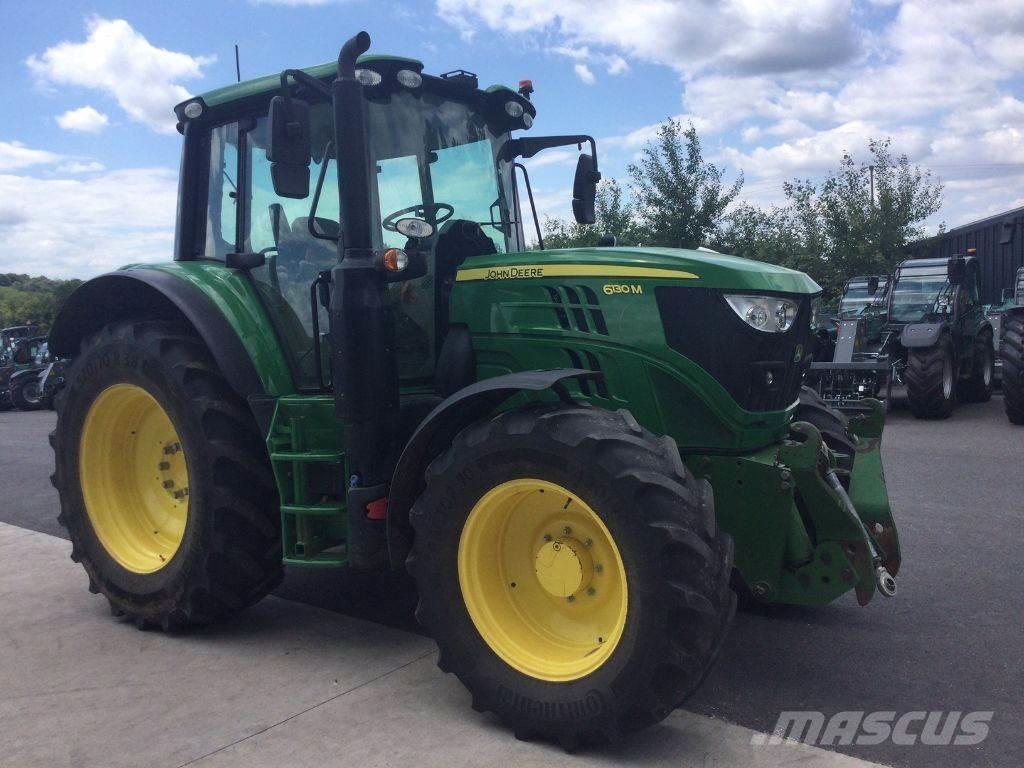 John Deere 6130M Tractoare
