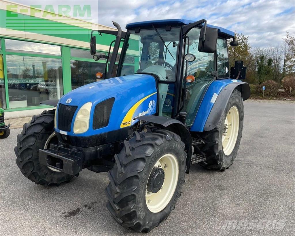New Holland T 5030 Tractoare