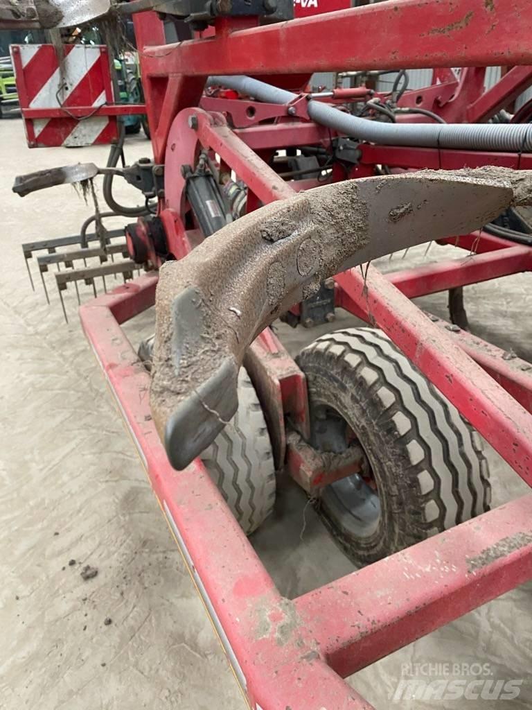 Horsch Terrano 6 FG Cultivatoare