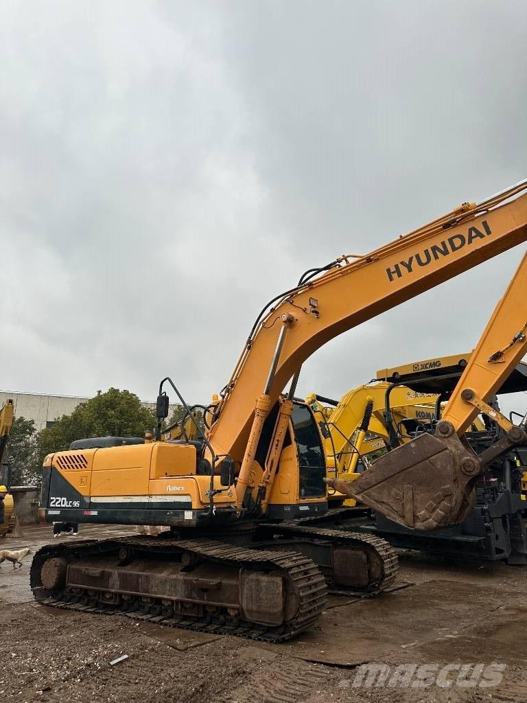 Hyundai 220LC-9S Excavatoare pe șenile
