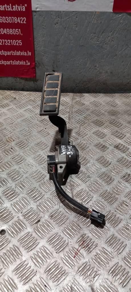 Volvo FH 13   3980492 Cabine si interior