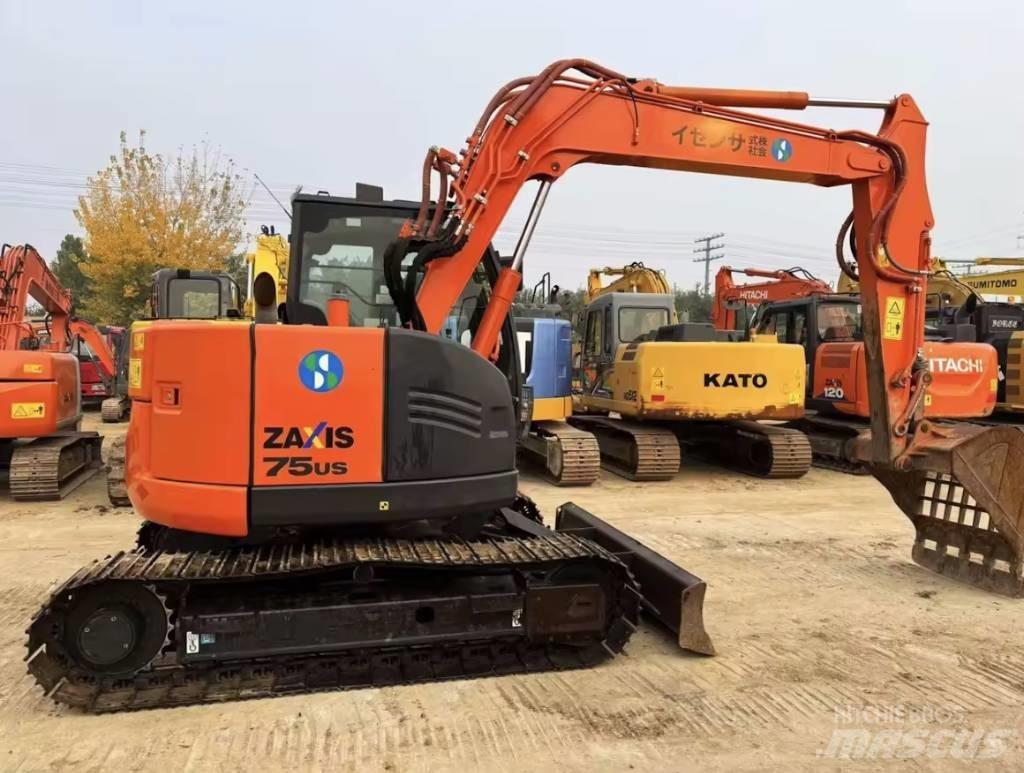 Hitachi ZX 75 US Excavatoare 7t - 12t