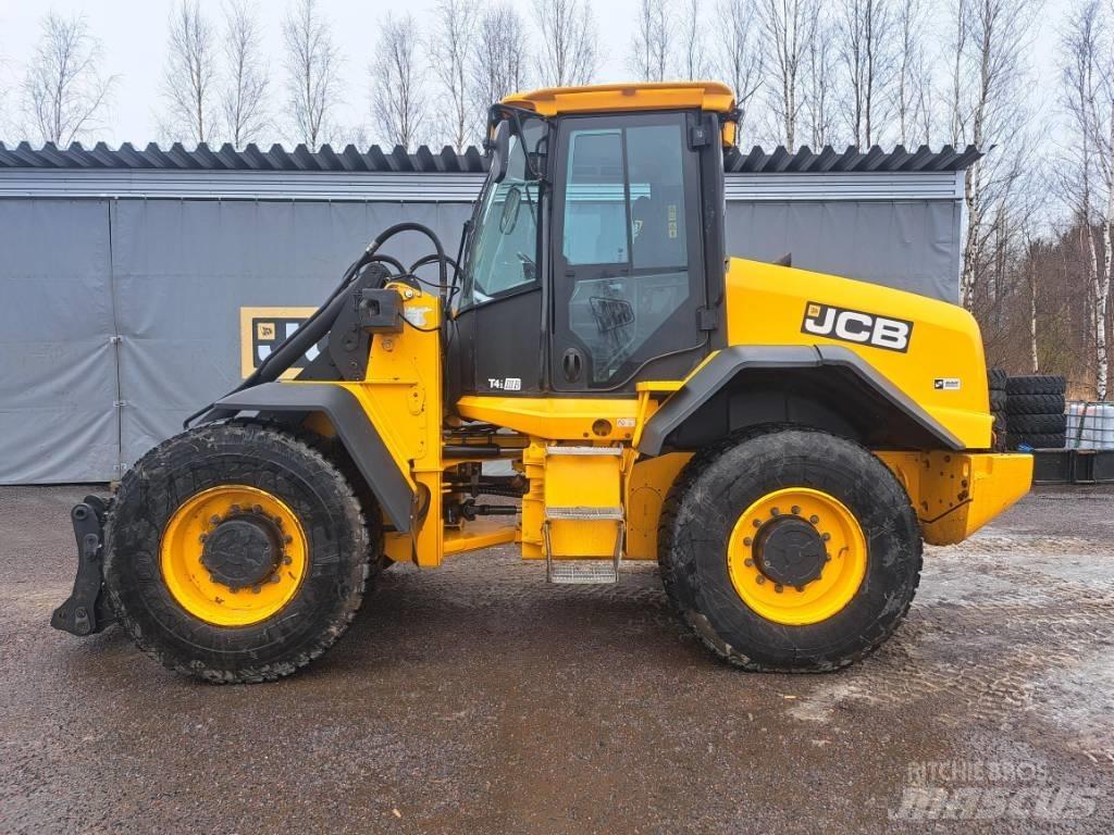 JCB 417 HT Incarcator pe pneuri