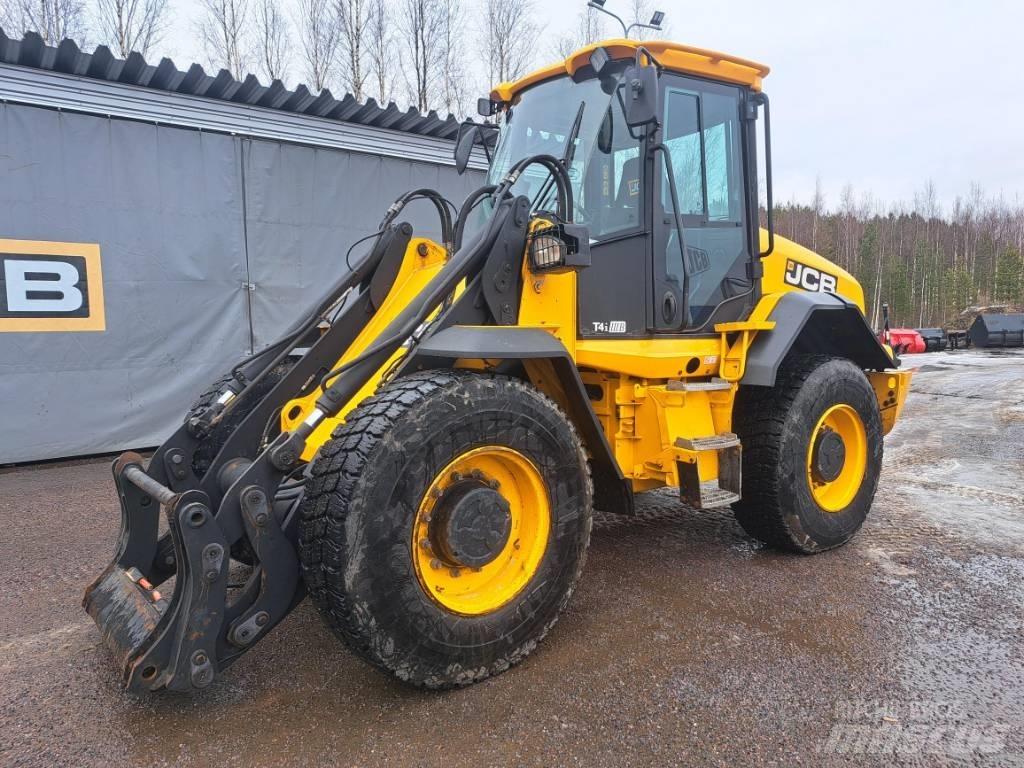 JCB 417 HT Incarcator pe pneuri