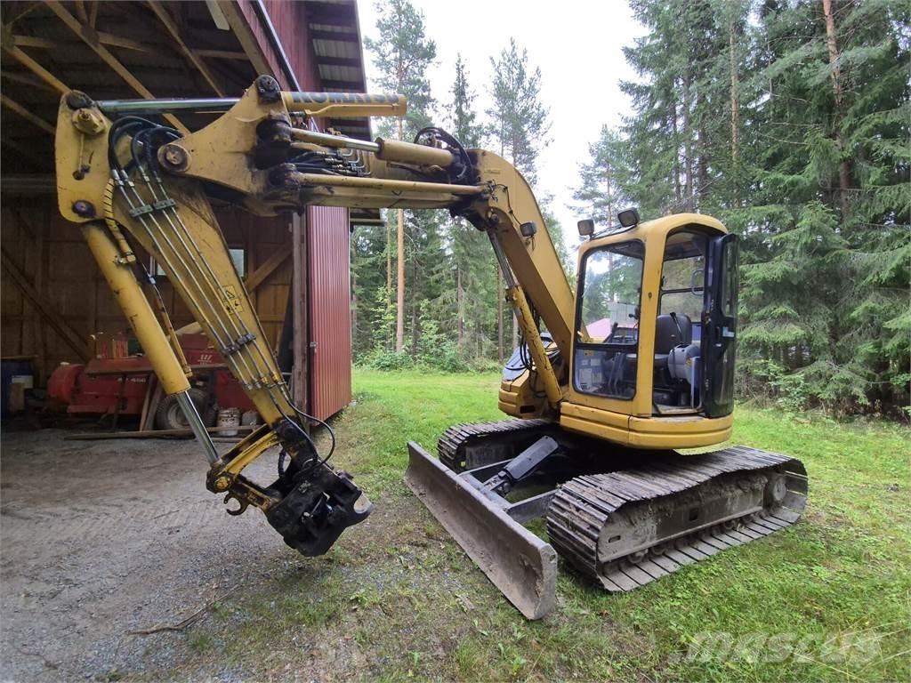 Komatsu PC75 UU Excavatoare pe șenile
