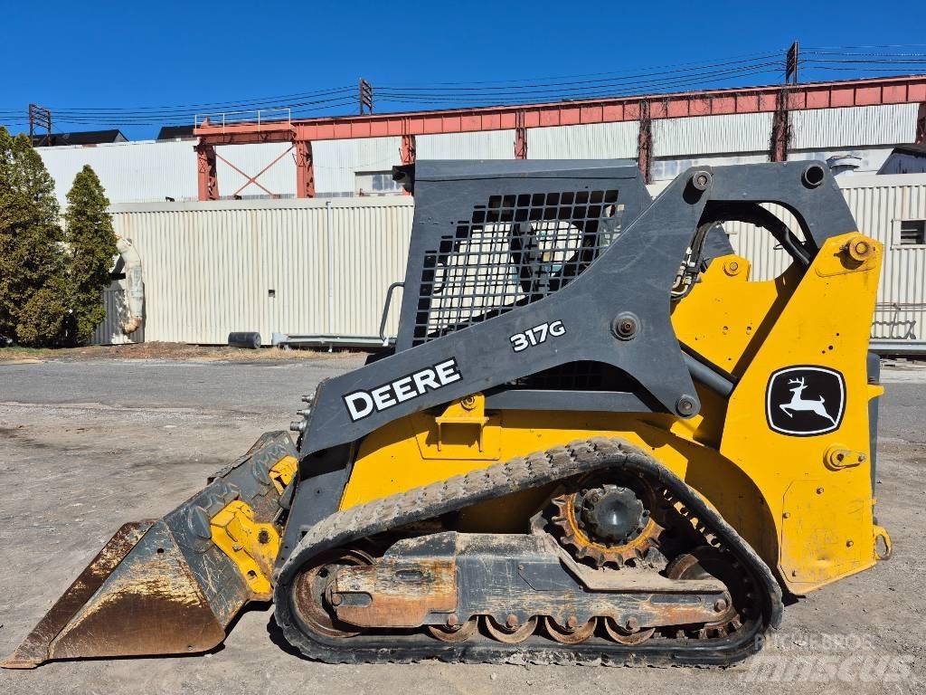 John Deere 317 Mini incarcator