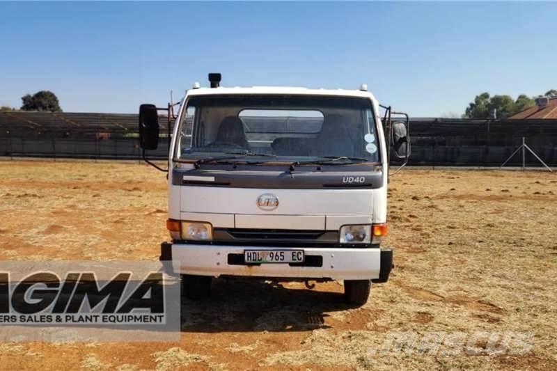 Nissan UD40 Altele