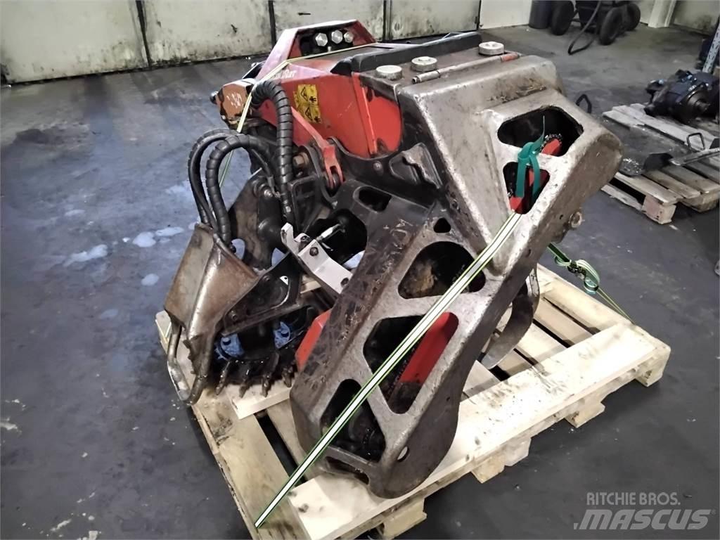 Komatsu 365.1 Capete pentru culegatoare