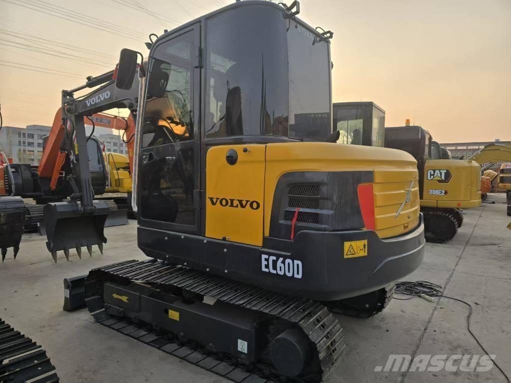 Volvo EC 60 Excavatoare pe șenile
