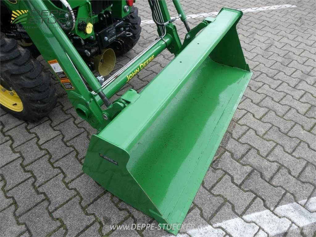 John Deere 3038E Tractoare compacte
