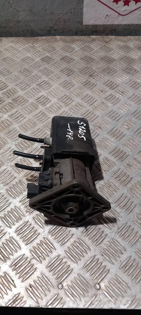 Scania R 440.   1463045 Frane