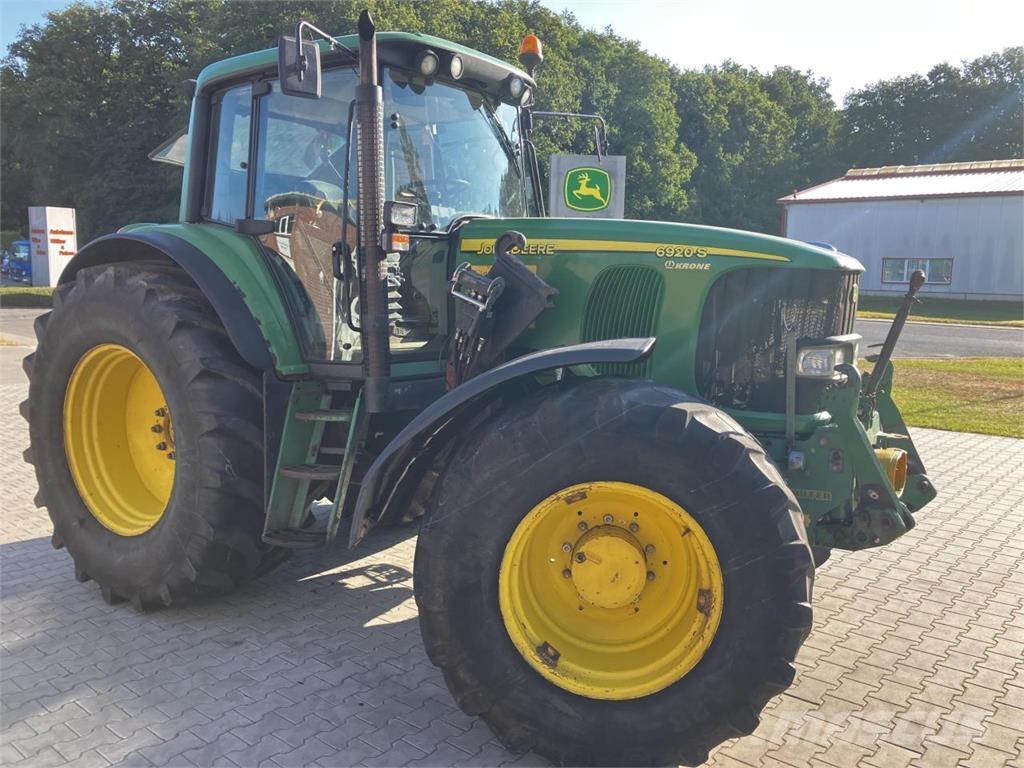 John Deere 6920 S Tractoare