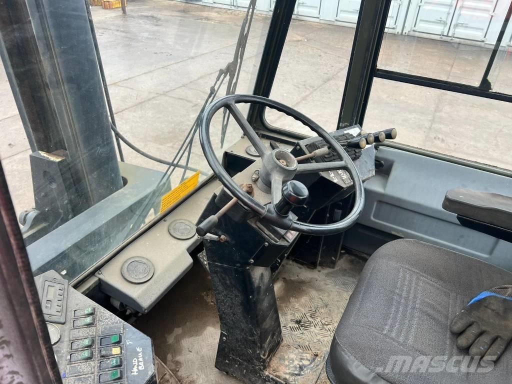 Sisu TD 1712 HS Stivuitor diesel