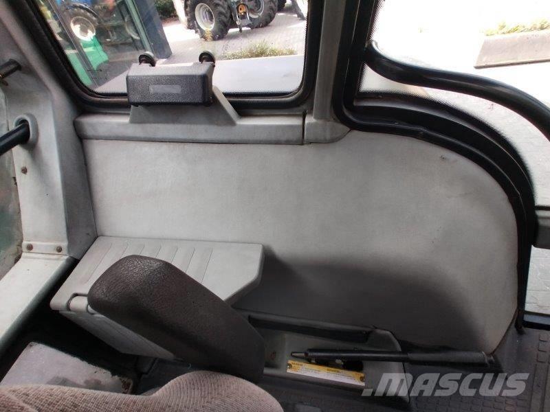 Valtra 8400 Tractoare