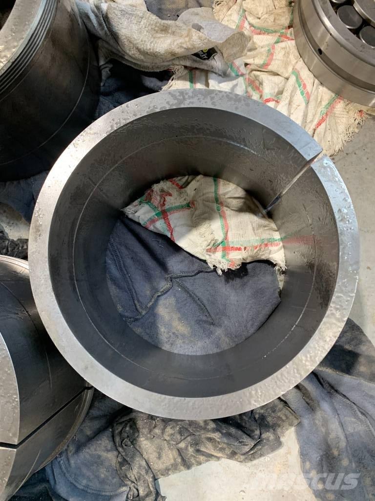  SKF AOH 24156/245 Axe