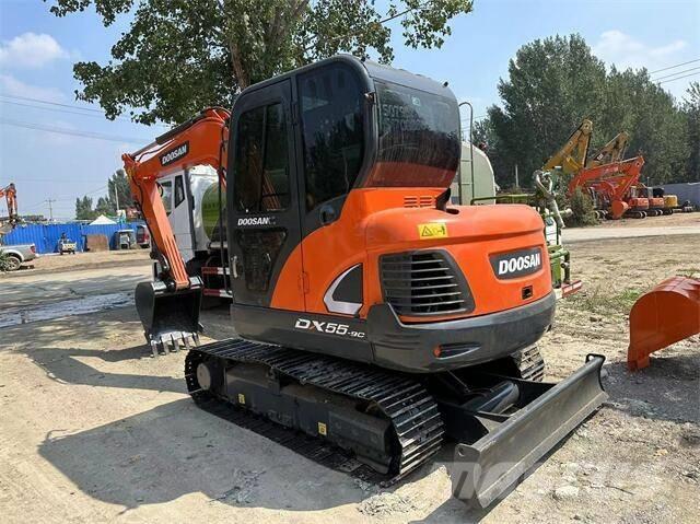 Doosan DX55 Mini excavatoare < 7t