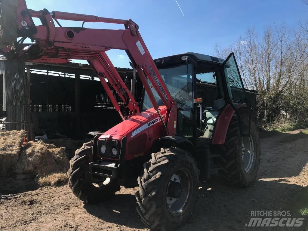 Massey Ferguson 5455 Tractoare