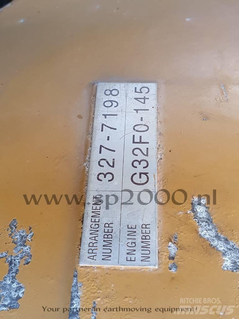 CAT 320 D Excavatoare pe șenile
