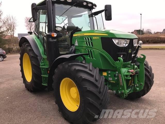 John Deere 6130R Tractoare