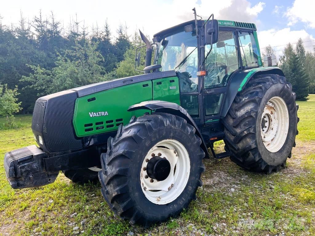 Valtra 8450 Tractoare