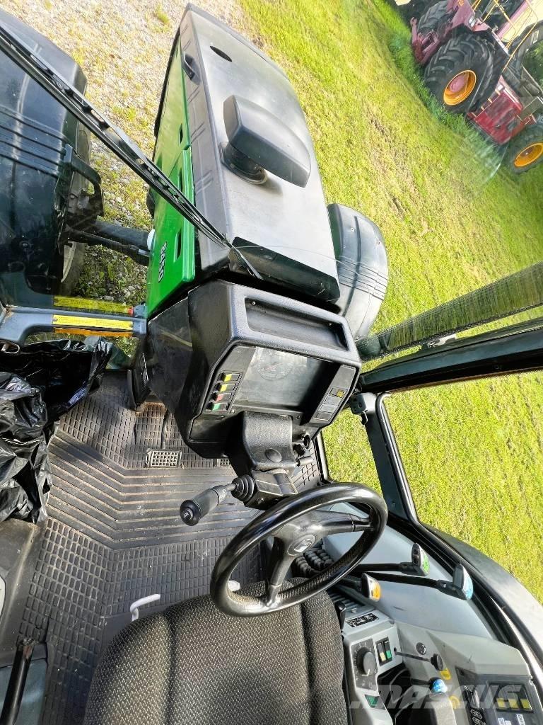 Valtra 8450 Tractoare