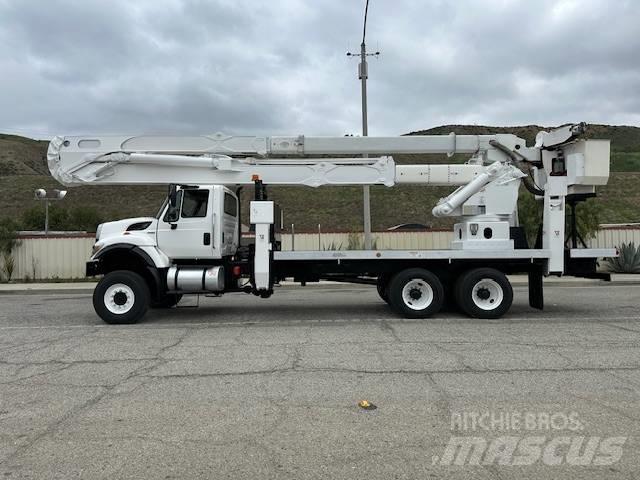 International 7400 Altele