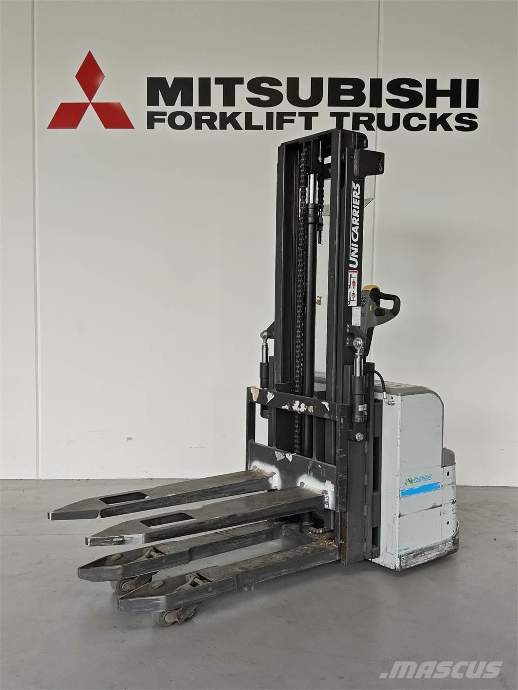 Atlet PSH160 Transpaleti autopropulsanti