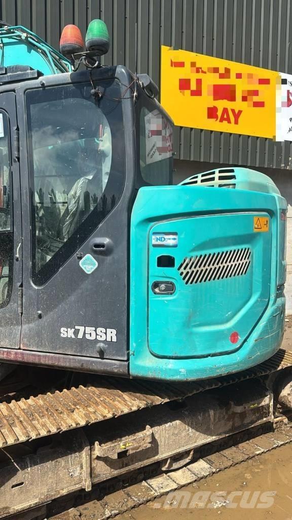 Kobelco SK 75 SR Excavatoare 7t - 12t