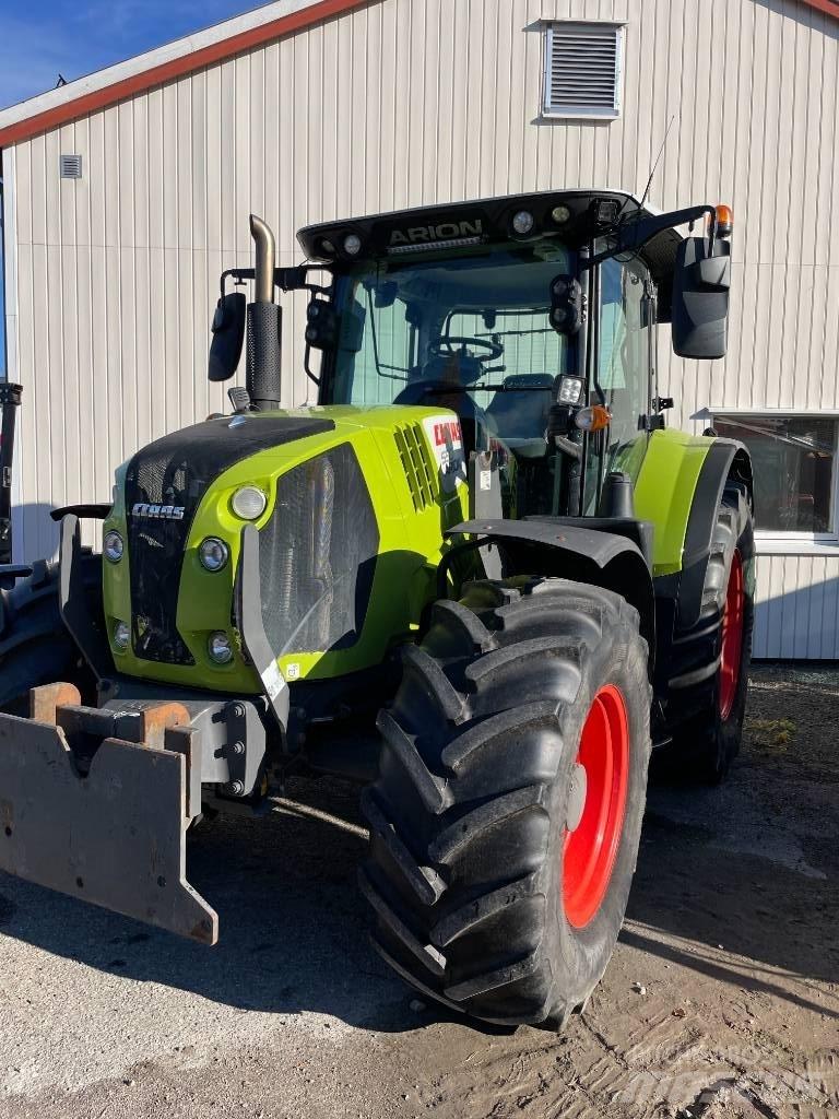 CLAAS Arion 550 CIS Tractoare